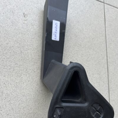 Tubo de escoamento de água Mercedes A2048322425