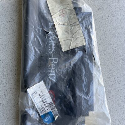 Revestimento de motor Mercedes A6385240228