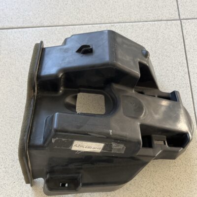 Resguardo dos pedais Mercedes A2046890008