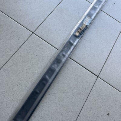 Friso de porta Mercedes A2016901562