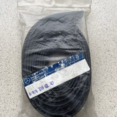 Suporte do vidro de correr Borracha Mercedes A9017350230