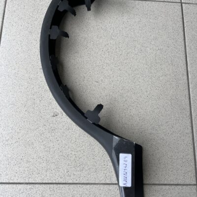 Revestimento da dobradiça da mala Mercedes A2028214289