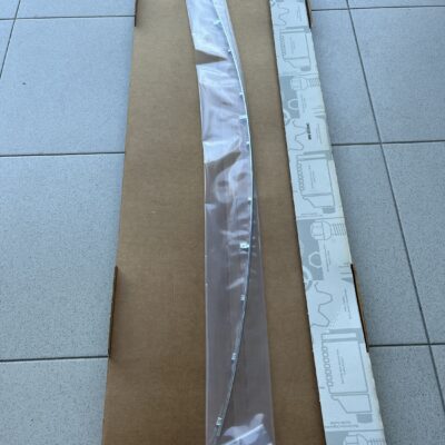 Friso para-choques traseiro Mercedes A2038851274