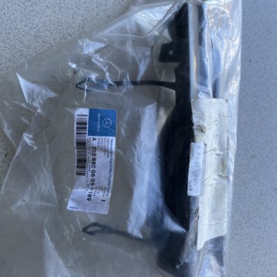 Grelha Mercedes A2028800605   9189