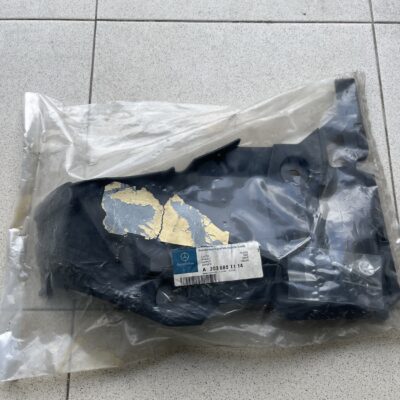 Suporte do pára-choque Mercedes A2038851114