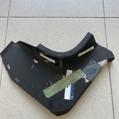 Reforço do pilar traseiro Mercedes A9016370281