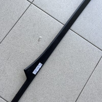 Friso de forro de porta Mercedes A2027300923