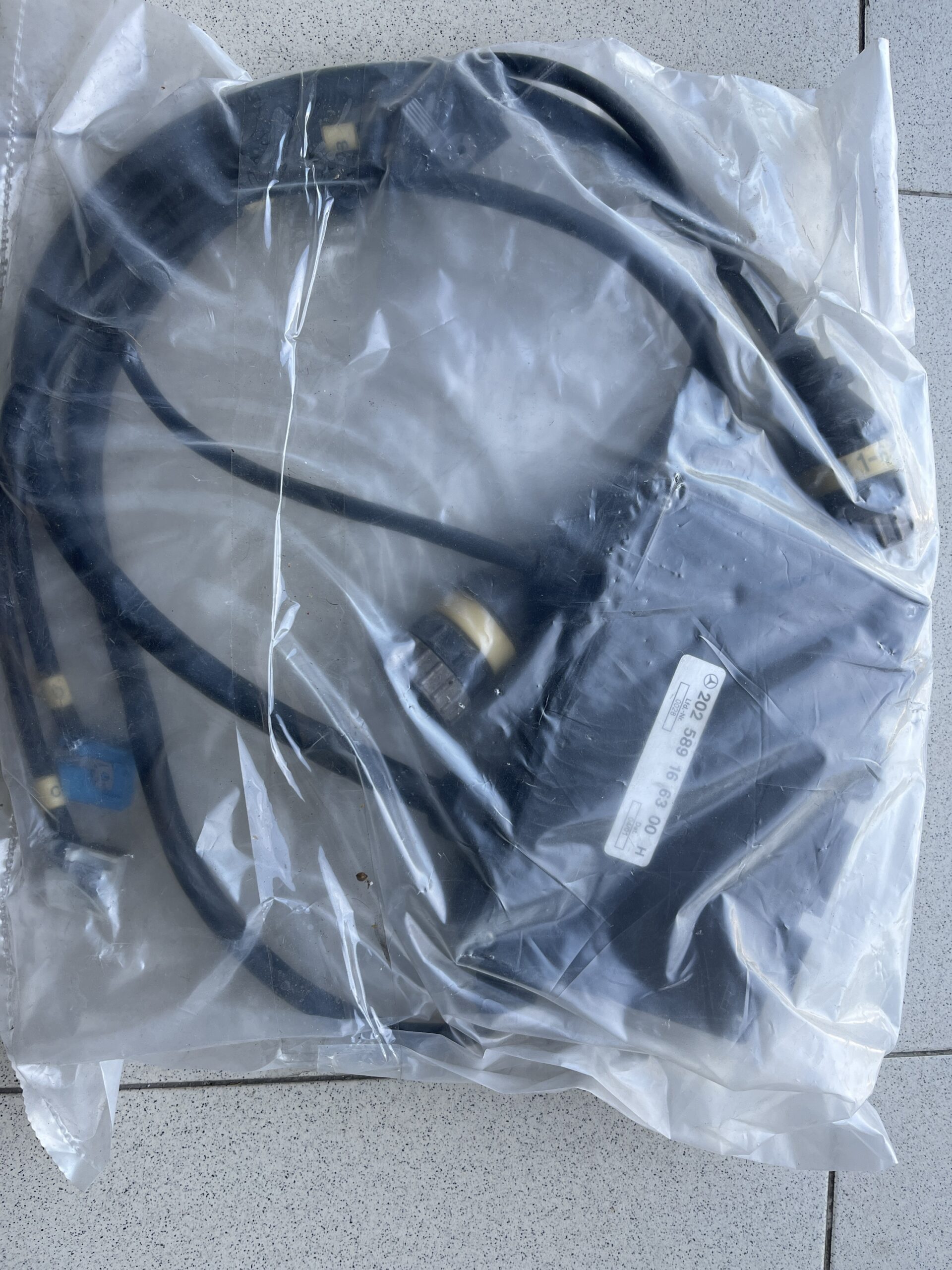 Ferramenta diagnóstico Mercedes W202589166300