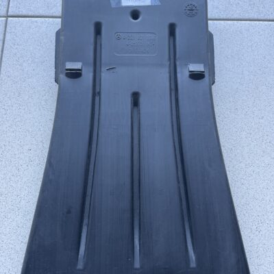 Canal de ar Mercedes A2038311146