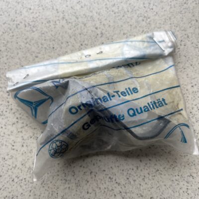 Suporte Mercedes A2125452340