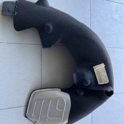 Resguardo cava da roda Mercedes A2046905330