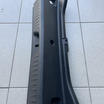 Resguardo da mala  Mercedes A1766900241