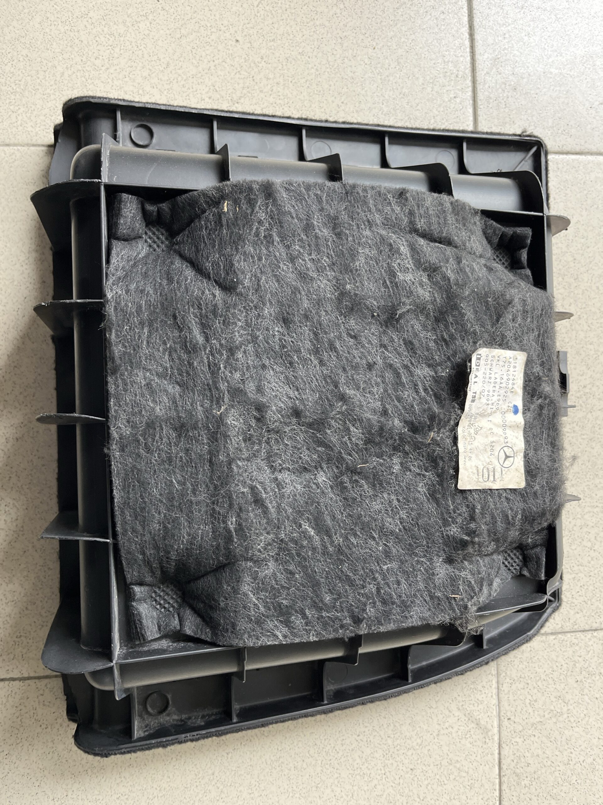 Resguardo Mercedes A2046902925