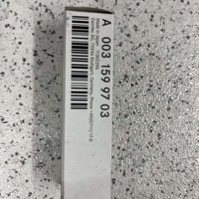 Vela Mercedes A0031599703