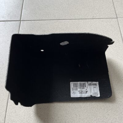 Revestimento Mercedes A2126840518