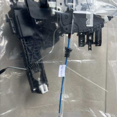 Fechadura porta CLS Mercedes A1667200435