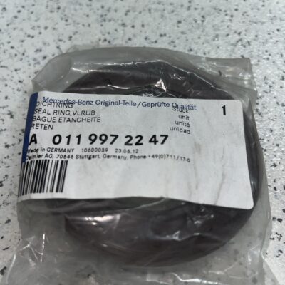 Retentor Mercedes A0119972247