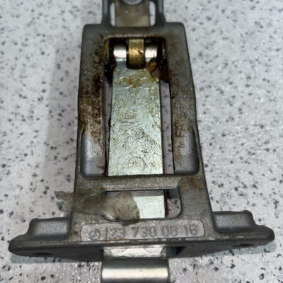 Limitador de porta Mercedes A1237300016