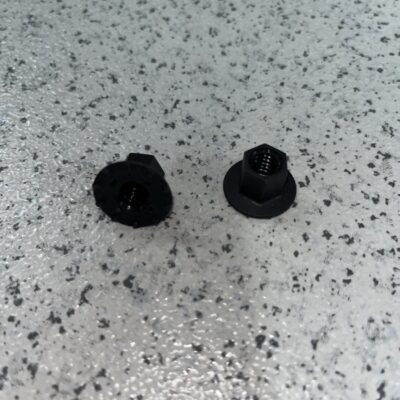 Fixador Mercedes A0009885425