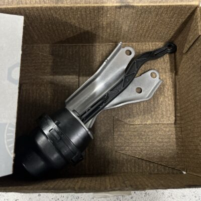 Caixa de vácuo Mercedes A6511410369