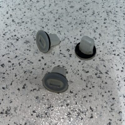 Clipe de fixação Mercedes A0009915071