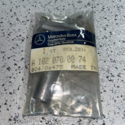 Pino Mercedes A1020700074