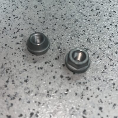 Porca Mercedes A0019905750