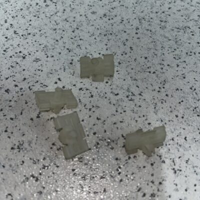 Grampo Mercedes A0069883078