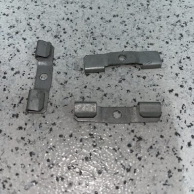 Grampo Mercedes A0089889778