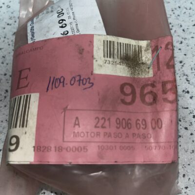 Motor de passo Mercedes A2219066900