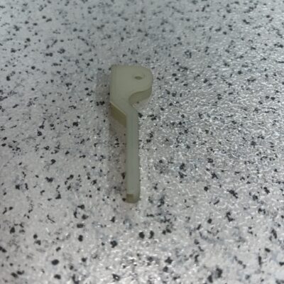 Peça moldada Mercedes A6319870337