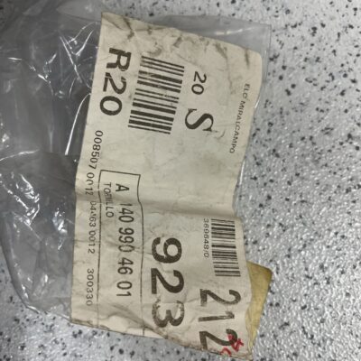 Parafuso cabeça cilindro falange Mercedes A1409904601