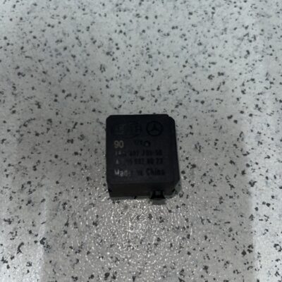 Relê Mercedes A0009828023