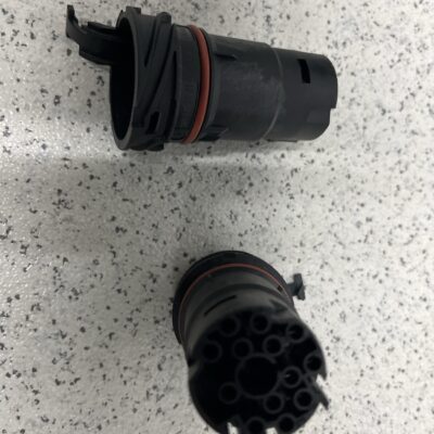 Carcaça de conexoes Mercedes A0015409981