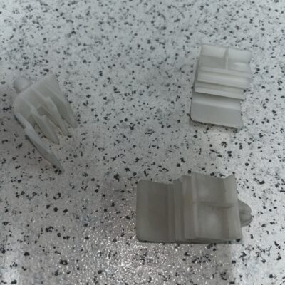 Clipe de revestimento Mercedes A2039880678