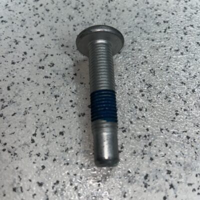 Parafuso cabeça abaolada Mercedes A2103230571