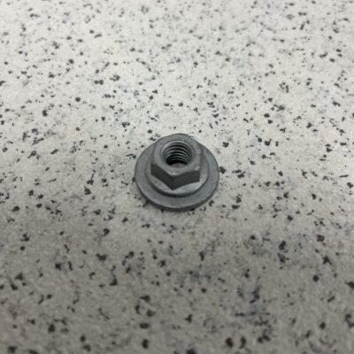 Porca Mercedes N00000006038