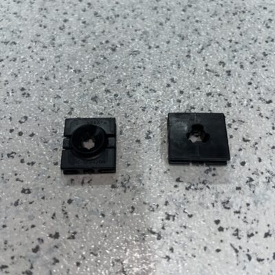 Clipe de revestimento Mercedes A0009912098