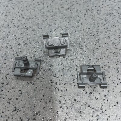 Grampo Mercedes A2028800793